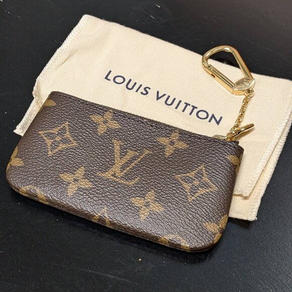 Louis Vuitton key pouch - Picture 1 of 8